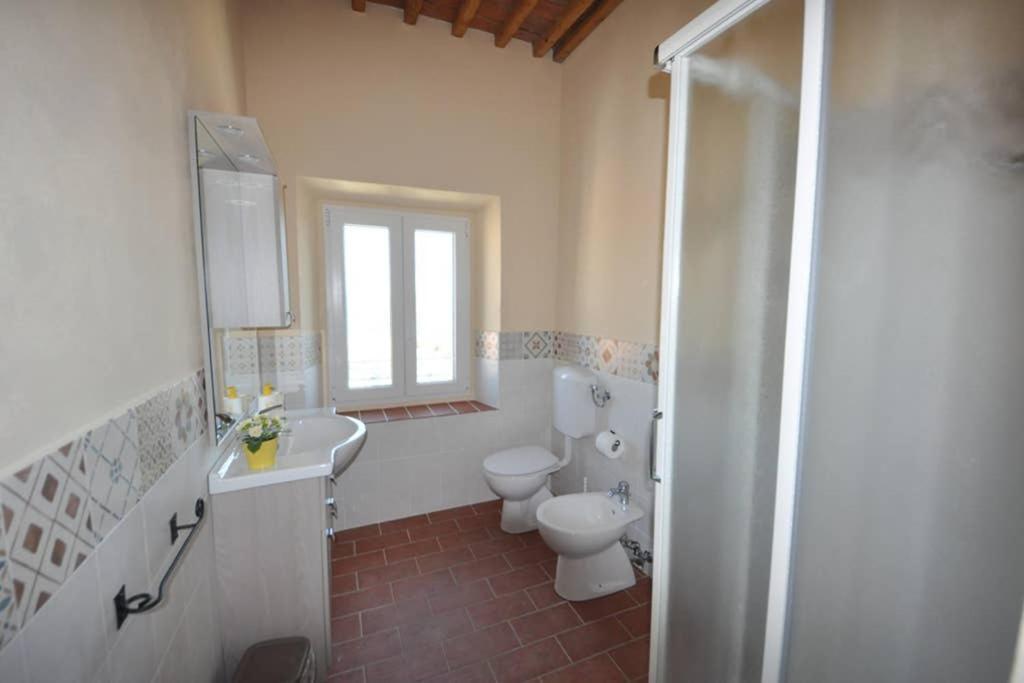 Casa Dei Canali, Sulla Piazza Del Paese - Services Included * Capoliveri (Isola d'Elba)
