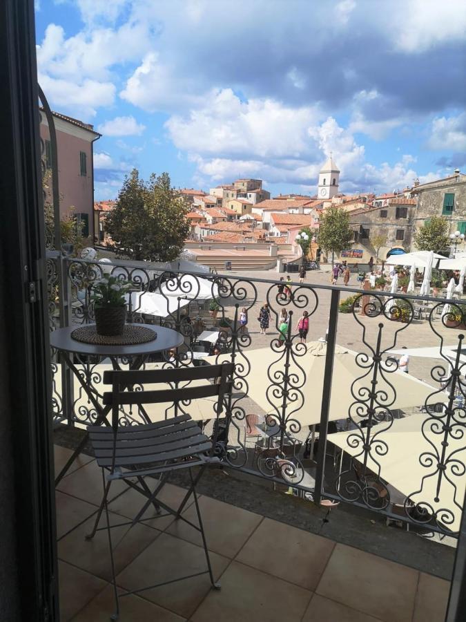 Casa Dei Canali, Sulla Piazza Del Paese - Services Included *